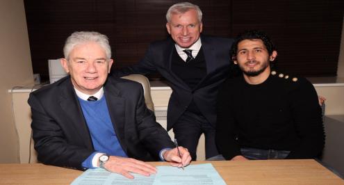 صحفي إنجليزي لـ"يلا كورة": ثلاثة أسباب دفعت وست بروميتش لتفعيل عقد حجازي